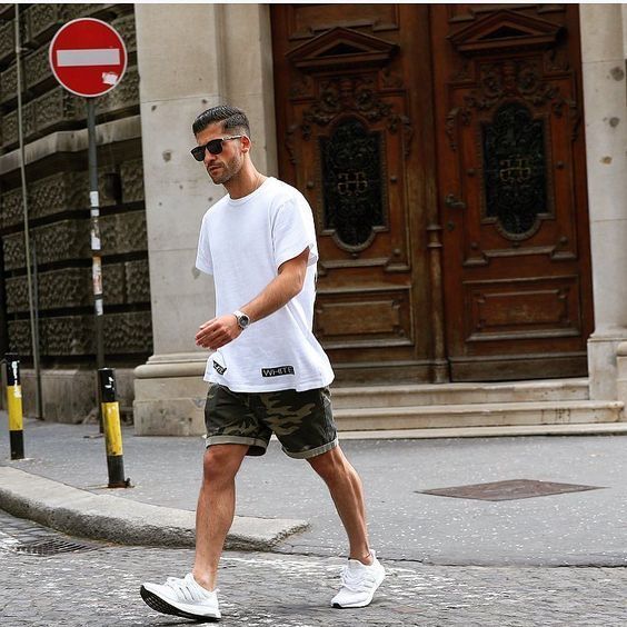 Outfit con top ultra boost